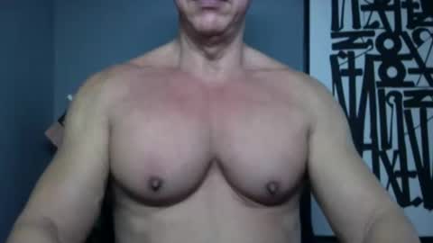 BGDKMUSCLEGUY - SELECTED BY CHATURBATE AS A TOP BROADCASTER FOR 2023 online show from May 2026 05:31:01 PM