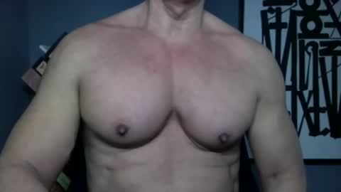 BGDKMUSCLEGUY - SELECTED BY CHATURBATE AS A TOP BROADCASTER FOR 2023 online show from May 2026 05:54:01 PM