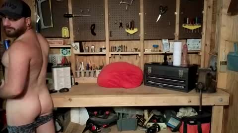 Snapshot of bi_bi_guy chatting on October 2025 01:05:02 AM bi_bi_guy online show from October 2025 01:05:02 AM