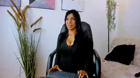 Bianca  online show from June 2026 12:14:02 PM