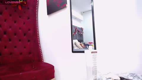 Bianca Antonelli online show from December 2024 06:05:02 PM