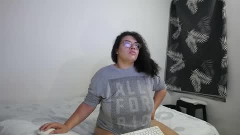 Bianca Tuesday to Sunday from 2am to 6am UTC-5 online show from May 2026 09:14:01 AM