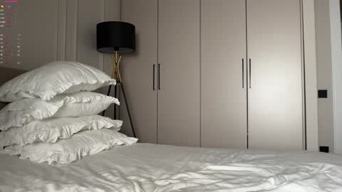 Bianca  online show from December 2024 09:16:01 PM