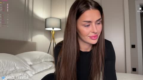 Bianca  online show from December 2024 06:53:01 PM