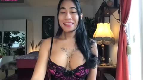 Snapshot of bianca_transpinay chatting on October 2025 11:45:02 AM Bianca Transgirl online show from October 2025 11:45:02 AM