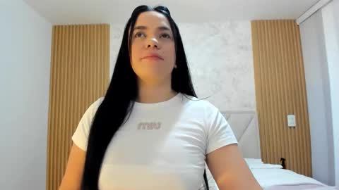 Snapshot of biancaboobs22 chatting on May 2026 11:07:02 AM bianca online show from May 2026 11:07:02 AM