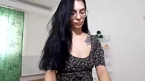 Snapshot of bibitina chatting on December 2024 09:45:02 AM innasugarwild online show from December 2024 09:45:02 AM