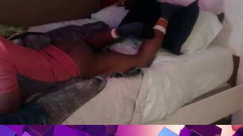 BicepsandFrot online show from January 2026 07:24:02 AM