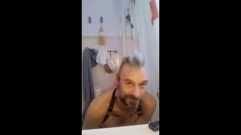 Snapshot of biffpowbang chatting on December 2025 05:53:01 PM biffpowbang online show from December 2025 05:53:01 PM