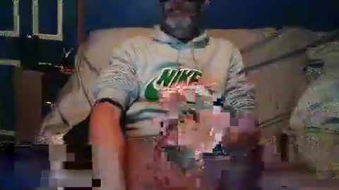 Snapshot of big9inchsnake chatting on January 2025 11:38:02 AM big9inchsnake online show from January 2025 11:38:02 AM