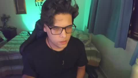 Snapshot of big_cockjughead chatting on June 2026 11:18:01 PM Logan Sprouse online show from June 2026 11:18:01 PM