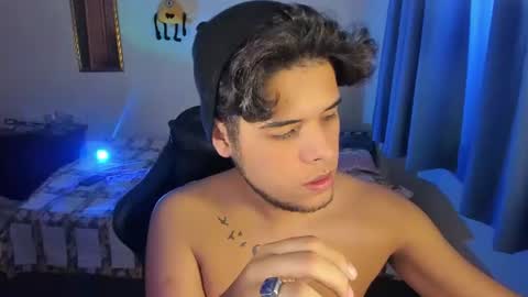 Snapshot of big_cockjughead chatting on July 2026 10:01:02 PM Logan Sprouse online show from July 2026 10:01:02 PM