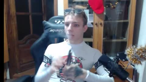 big_joni online show from December 2025 09:26:01 AM