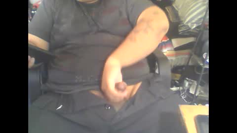 Snapshot of big_juicy689 chatting on October 2025 06:25:02 PM Big Lex online show from October 2025 06:25:02 PM