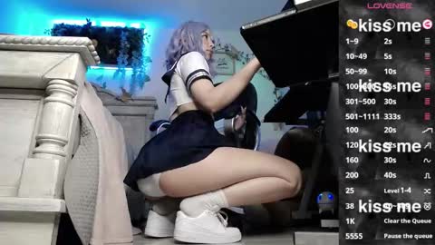 Lava online show from February 2025 08:38:02 PM