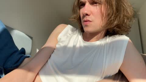 big_lil_small online show from June 2026 02:50:02 PM