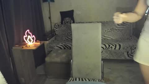 Snapshot of big_mam chatting on December 2025 11:32:01 PM mom online show from December 2025 11:32:01 PM