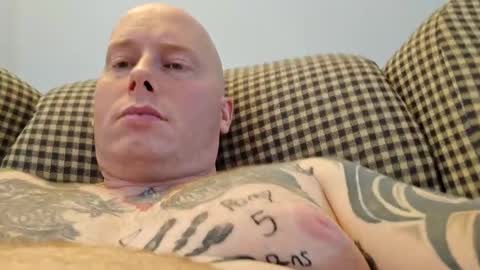 Snapshot of big_mat1988 chatting on March 2025 08:31:02 PM big_mat1988 online show from March 2025 08:31:02 PM