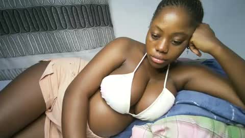 bigass001_ online show from December 2024 08:58:02 PM