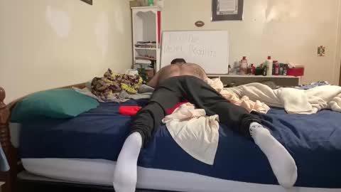 Snapshot of bigbackmuscles1296 chatting on April 2026 12:33:01 AM Mr. Muscle Monster online show from April 2026 12:33:01 AM