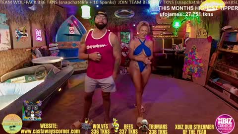 Snapshot of bigbananamilfshake chatting on December 2024 04:34:01 AM Mya and Angelo online show from December 2024 04:34:01 AM