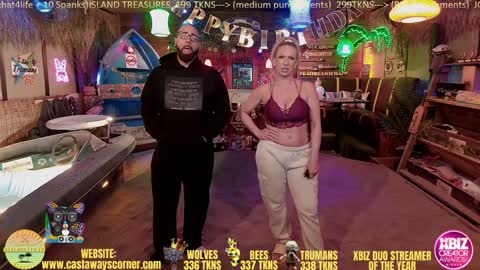 Snapshot of bigbananamilfshake chatting on January 2025 04:18:02 AM Mya and Angelo online show from January 2025 04:18:02 AM