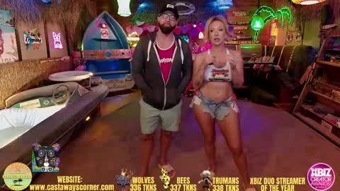 Snapshot of bigbananamilfshake chatting on February 2025 04:42:02 AM Mya and Angelo online show from February 2025 04:42:02 AM