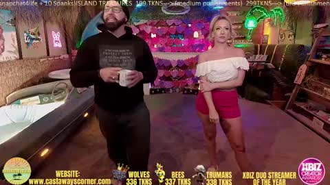 Snapshot of bigbananamilfshake chatting on February 2025 03:31:02 AM Mya and Angelo online show from February 2025 03:31:02 AM