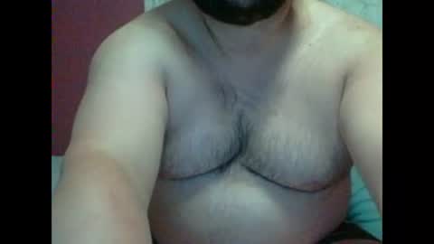 Liam online show from December 2025 06:28:01 AM