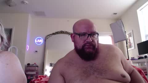 BigBear4Cuddles online show from April 2026 11:07:02 PM