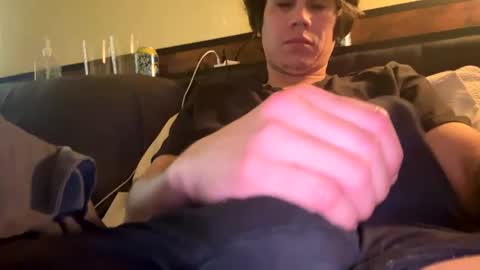 Snapshot of bigben281330 chatting on December 2024 05:31:02 PM bigben281330 online show from December 2024 05:31:02 PM