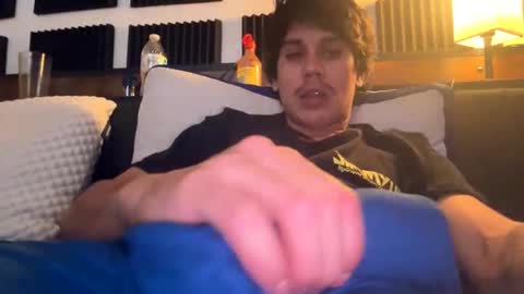 Snapshot of bigben281330 chatting on December 2025 08:15:01 PM bigben281330 online show from December 2025 08:15:01 PM