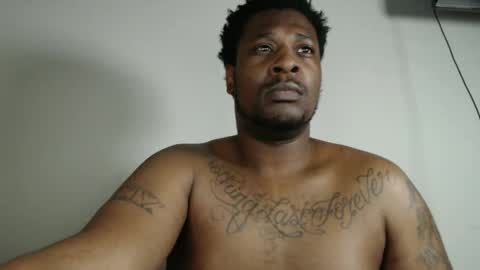 Snapshot of bigblack004 chatting on September 2025 08:35:01 AM bigblack004 online show from September 2025 08:35:01 AM