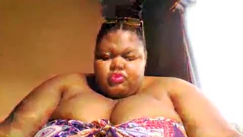 Natasha online show from February 2026 02:06:01 PM
