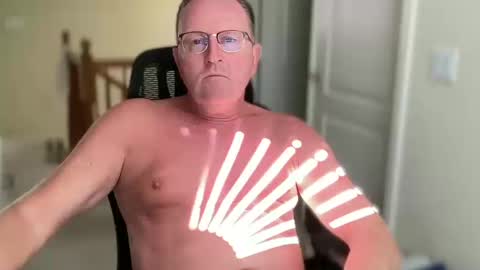 Snapshot of bigblondviking chatting on October 2025 05:34:01 PM bigblondviking online show from October 2025 05:34:01 PM