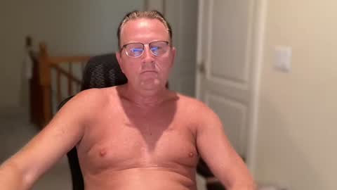 Snapshot of bigblondviking chatting on November 2025 07:32:02 PM bigblondviking online show from November 2025 07:32:02 PM