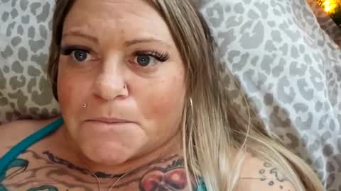 Tiffany online show from December 2024 10:45:01 PM