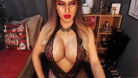 Loraine Cruz online show from February 2025 04:18:01 PM