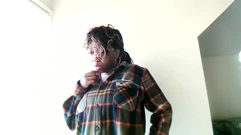 Ashley online show from April 2026 06:02:01 PM