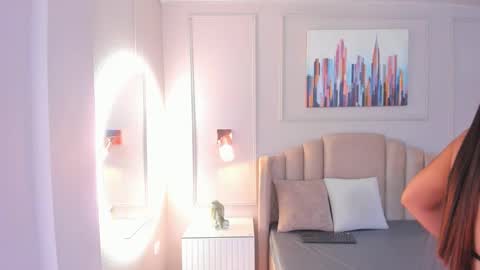   online show from February 2025 10:17:02 AM