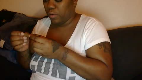 Snapshot of bigbootibambii chatting on January 2026 02:03:01 AM bigbootibambii online show from January 2026 02:03:01 AM