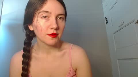 Isabella online show from February 2026 06:03:01 PM