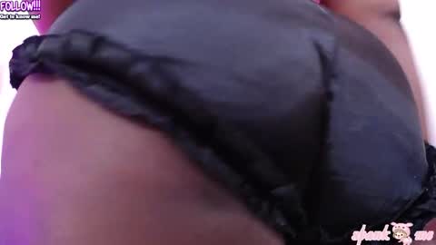 Snapshot of bigbootymommyy chatting on October 2025 05:25:01 PM bigbootymommyy online show from October 2025 05:25:01 PM