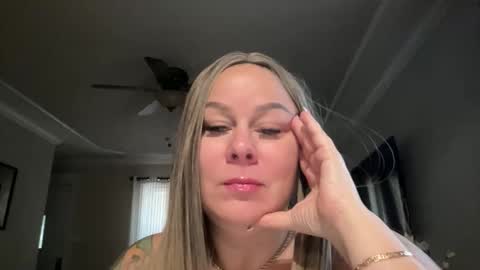BIG BREAST SABRINA online show from February 2026 02:43:02 PM