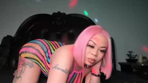 Snapshot of bigbuttsarena chatting on March 2025 05:01:01 PM bigbuttsarena online show from March 2025 05:01:01 PM