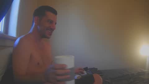 Jon - Im Straight online show from December 2025 05:40:02 PM