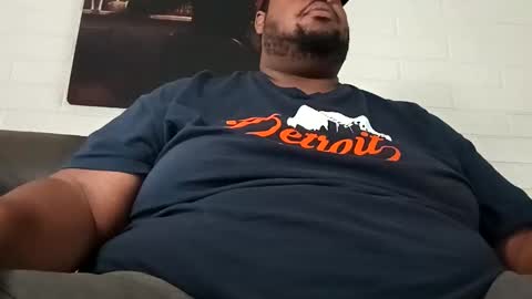 MassChub online show from November 2025 08:47:01 PM