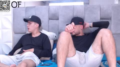 DAVID and JUAN online show from October 2025 02:04:02 AM
