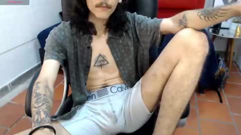 Snapshot of bigcock_robert chatting on June 2026 08:53:02 PM ROBB online show from June 2026 08:53:02 PM