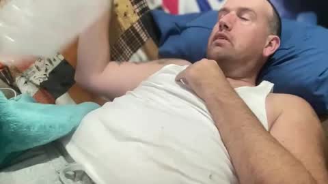 bigcocksuckingslut online show from November 2025 01:27:01 AM